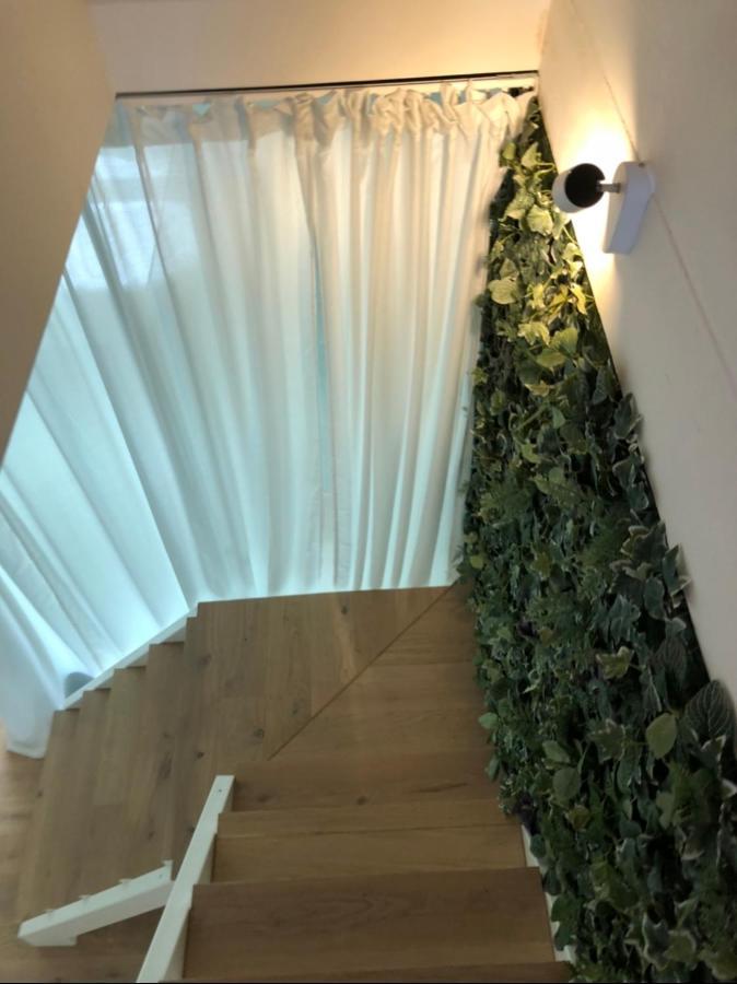 Appartamento Lichtrijke Loft Bij Restaurant Den Olifant Ypres Esterno foto