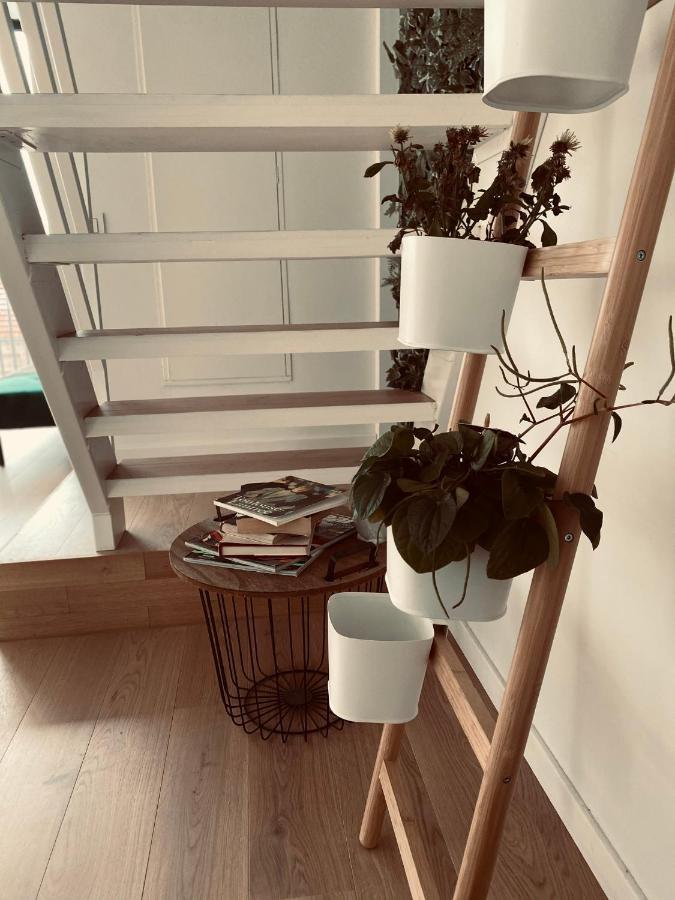 Appartamento Lichtrijke Loft Bij Restaurant Den Olifant Ypres Esterno foto