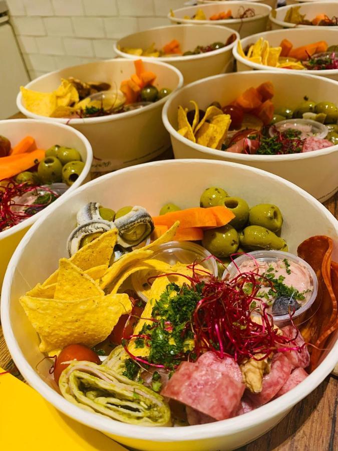 Appartamento Lichtrijke Loft Bij Restaurant Den Olifant Ypres Esterno foto
