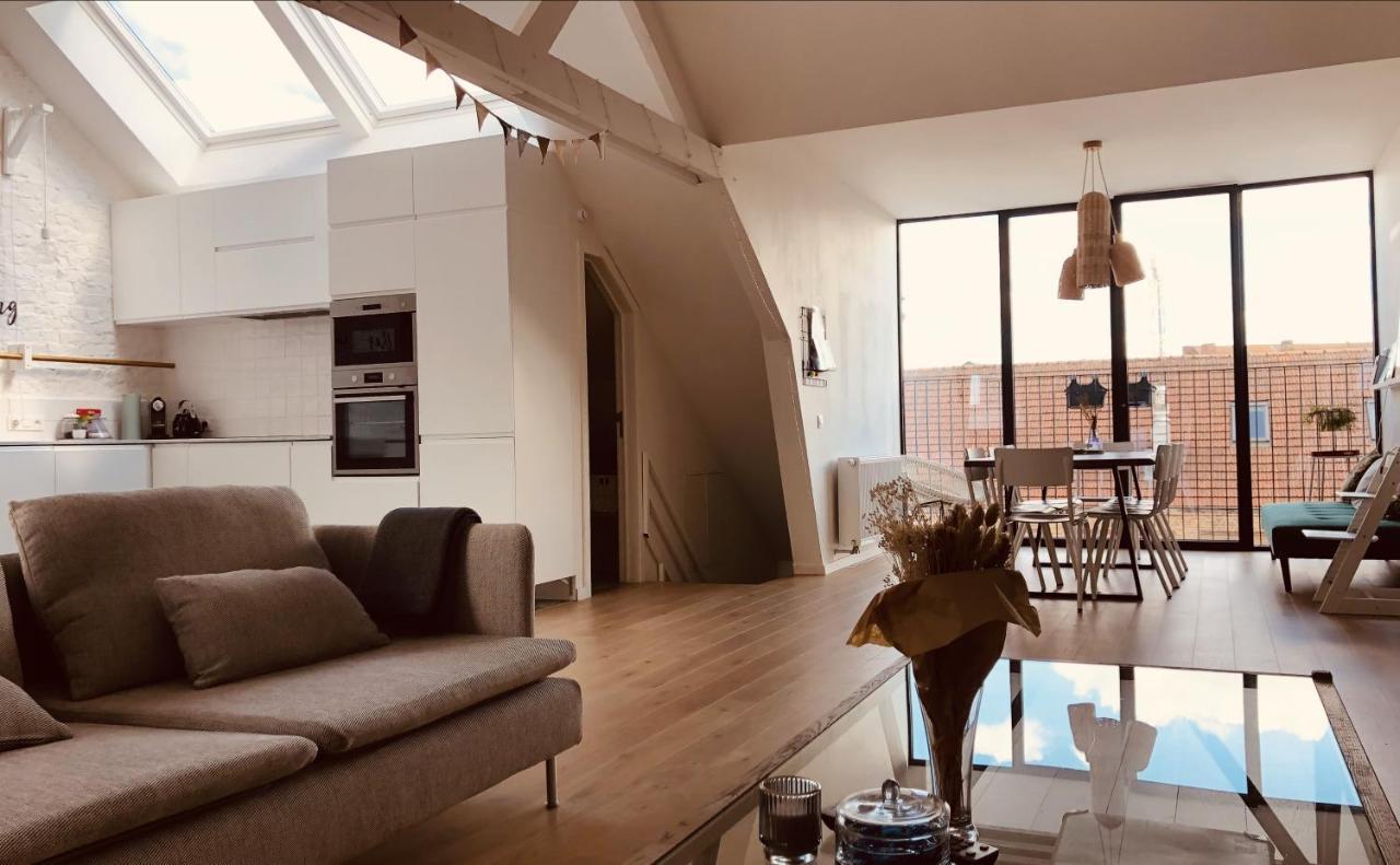 Appartamento Lichtrijke Loft Bij Restaurant Den Olifant Ypres Esterno foto