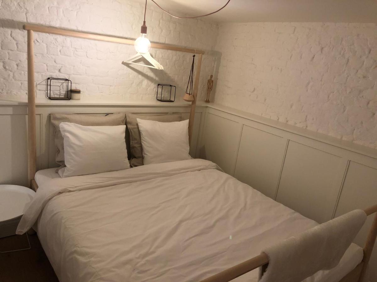 Appartamento Lichtrijke Loft Bij Restaurant Den Olifant Ypres Esterno foto