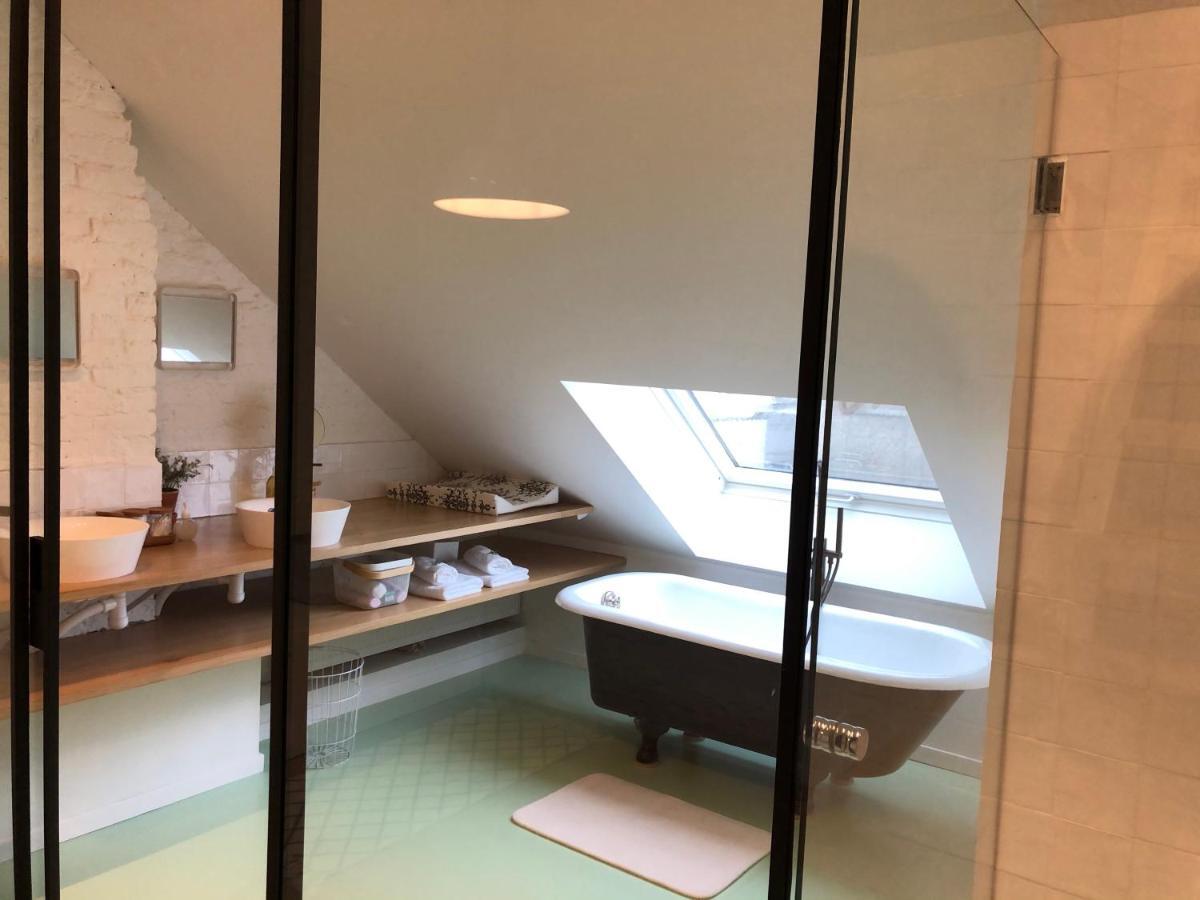 Appartamento Lichtrijke Loft Bij Restaurant Den Olifant Ypres Esterno foto